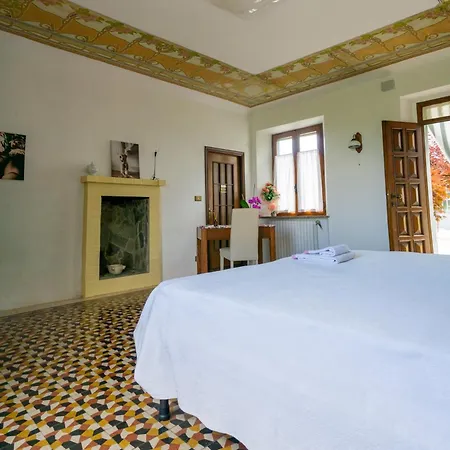 Il Respiro Del Borgo Bed & Breakfast Montemagno (Piedmont)