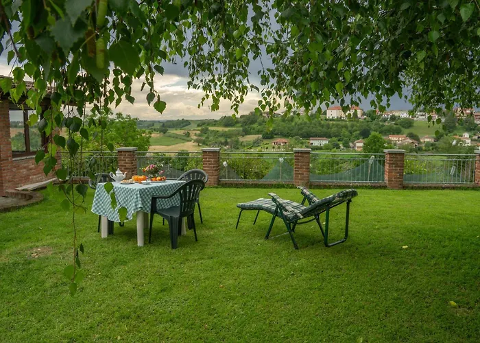 Il Respiro Del Borgo Bed & Breakfast Montemagno (Piedmont)